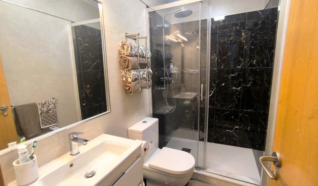Resale - Bungalow - Algorfa
