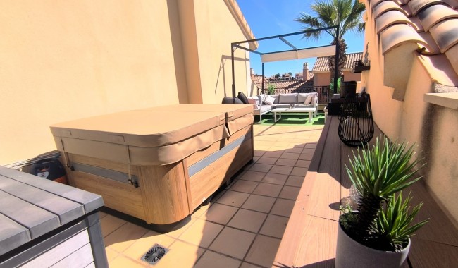 Resale - Bungalow - Algorfa