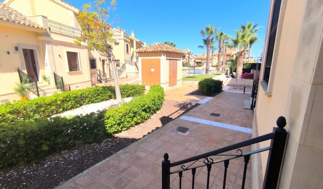 Resale - Bungalow - Algorfa