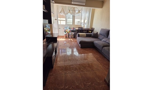 Resale - Apartment - Torrevieja
