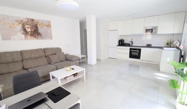 Sprzedaż - Apartament - Torrevieja - Acequion