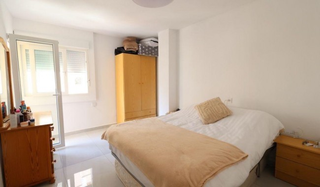 Sprzedaż - Apartament - Torrevieja - Acequion