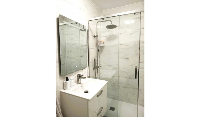 Sprzedaż - Apartament - Torrevieja - Acequion