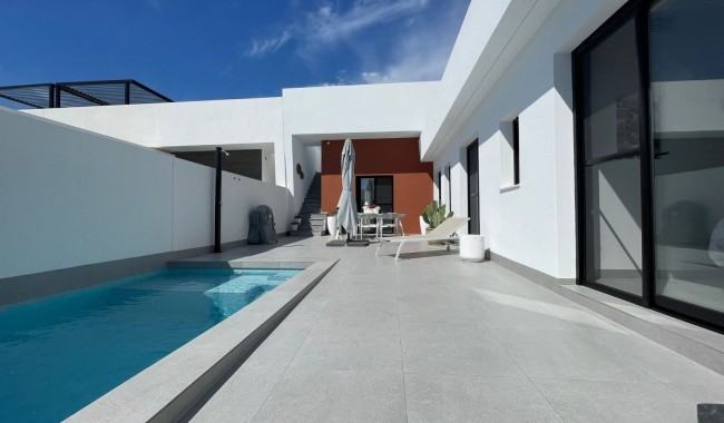 Villa - Resale - Torre Pacheco - Roldán