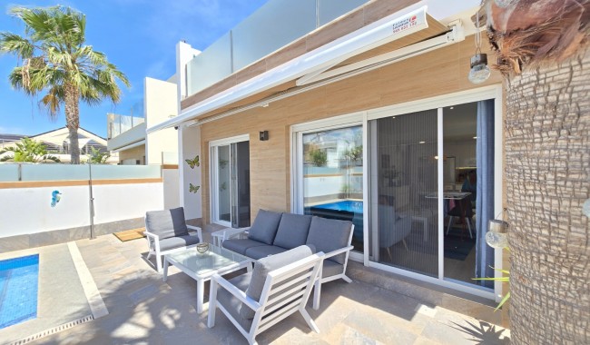Resale - Villa - Pilar de La Horadada