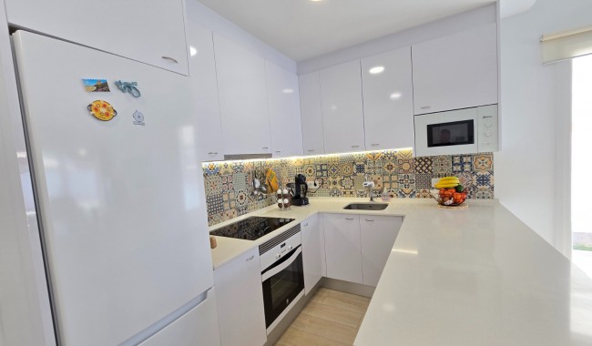 Resale - Villa - Pilar de La Horadada