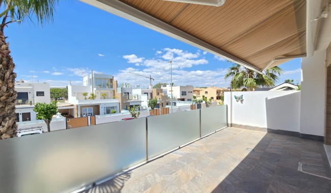 Resale - Villa - Pilar de La Horadada