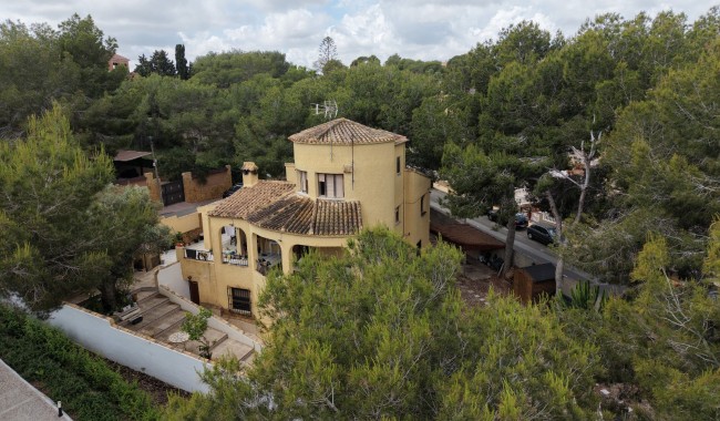 Begagnad - Villa - Orihuela Costa - Villamartín