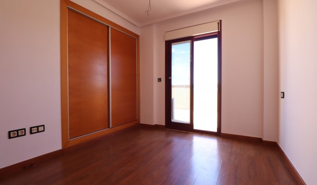 Resale - Apartment - Formentera del Segura