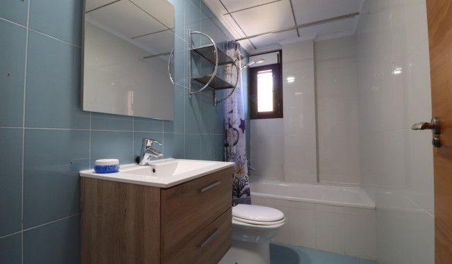 Resale - Apartment - Formentera del Segura
