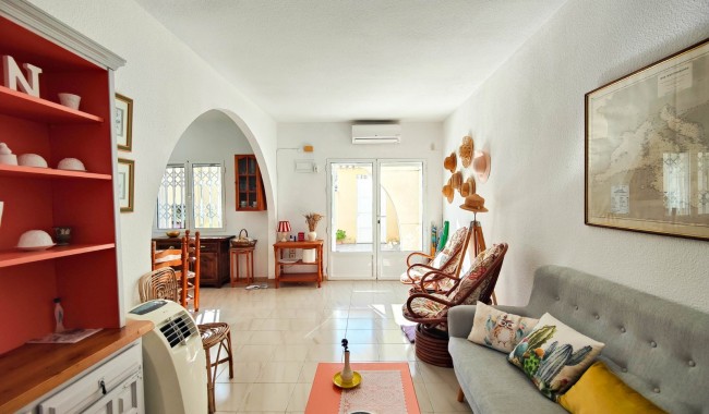 Resale - Townhouse - Torrevieja - Centro