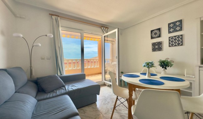 Resale - Apartment - Torrevieja - Cabo cervera