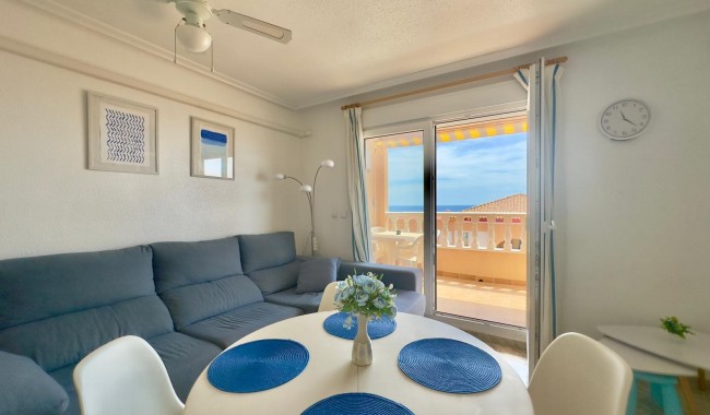 Resale - Apartment - Torrevieja - Cabo cervera