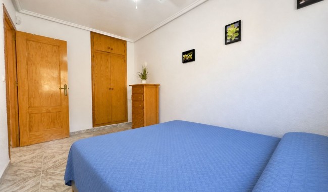 Resale - Apartment - Torrevieja - Cabo cervera