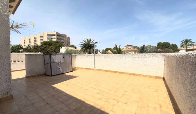 Sprzedaż - Willa - Orihuela costa - La Zenia