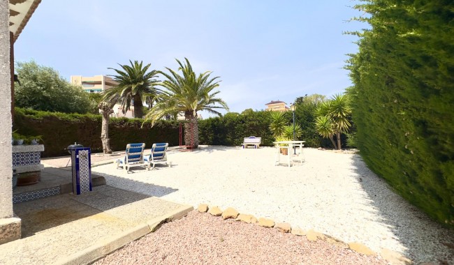 Sprzedaż - Willa - Orihuela costa - La Zenia