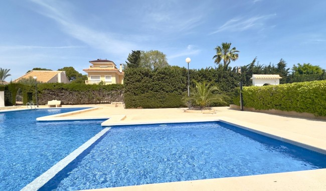 Sprzedaż - Willa - Orihuela costa - La Zenia