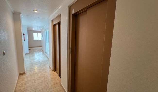 Resale - Apartment - Guardamar - Pineforest