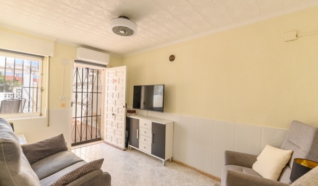 Resale - Bungalow - Torrevieja - Torretas