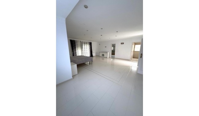 Resale - Villa - Orihuela Costa - Las Ramblas
