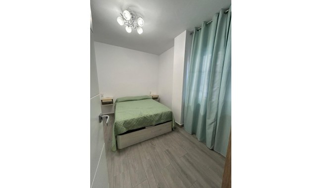 Segunda mano - Apartamento - Torrevieja - Parque de Las Naciones