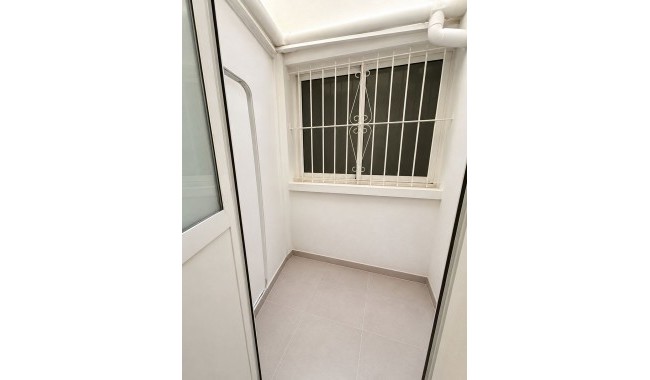 Segunda mano - Apartamento - Torrevieja - Parque de Las Naciones