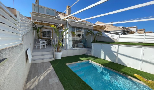 Sprzedaż - Apartament - Pilar de La Horadada - Playa de los Jesuitas