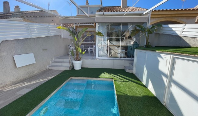 Sprzedaż - Apartament - Pilar de La Horadada - Playa de los Jesuitas