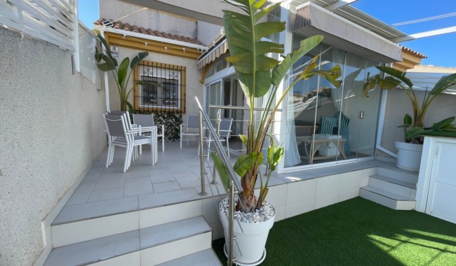 Sprzedaż - Apartament - Pilar de La Horadada - Playa de los Jesuitas