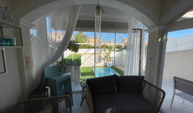 Sprzedaż - Apartament - Pilar de La Horadada - Playa de los Jesuitas