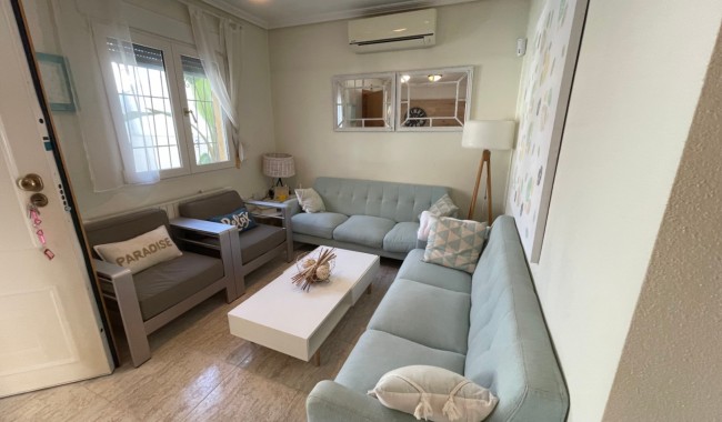 Sprzedaż - Apartament - Pilar de La Horadada - Playa de los Jesuitas