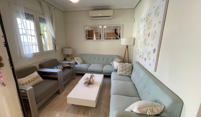 Sprzedaż - Apartament - Pilar de La Horadada - Playa de los Jesuitas