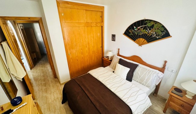 Segunda mano - Apartamento - Torrevieja - Urbanización San Luis