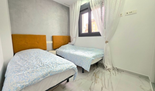 Segunda mano - Apartamento - Torrevieja - Center