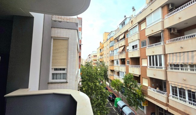 Segunda mano - Apartamento - Torrevieja - Center