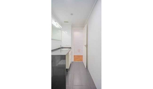 Segunda mano - Apartamento - Torrevieja