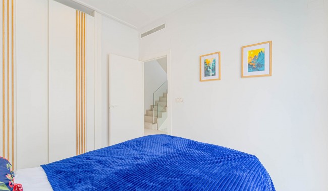 Segunda mano - Villa - Punta Prima