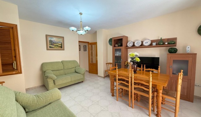 Segunda mano - Apartamento - Torrevieja - Playa del cura