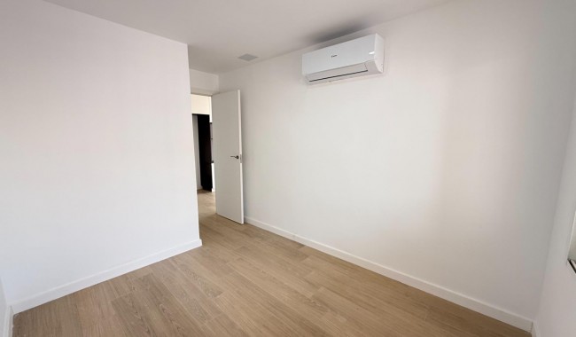 Segunda mano - Apartamento - Torrevieja - Playa de los Naufragos
