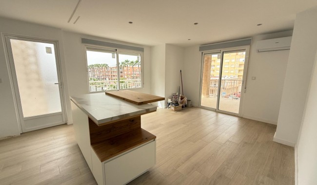 Segunda mano - Apartamento - Torrevieja - Playa de los Naufragos