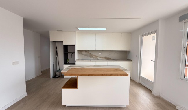Segunda mano - Apartamento - Torrevieja - Playa de los Naufragos
