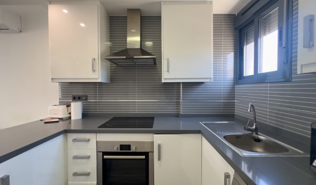 Resale - Apartment - Orihuela Costa - La Zenia