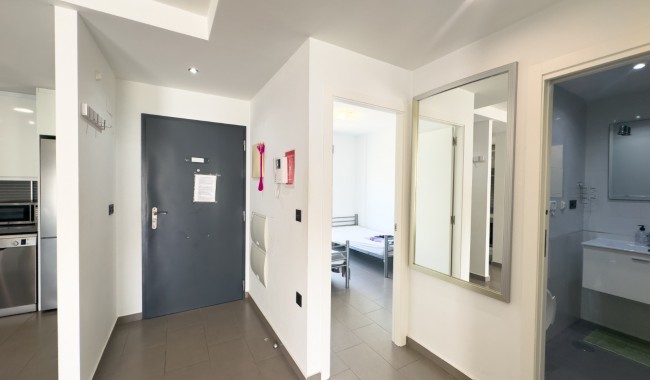 Resale - Apartment - Orihuela Costa - La Zenia