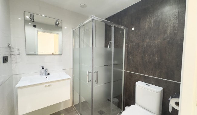 Resale - Apartment - Orihuela Costa - La Zenia
