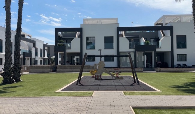Resale - Apartment - Orihuela Costa - La Zenia