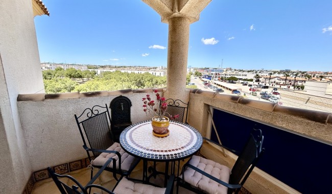 Sprzedaż - Apartament - Orihuela costa - La Zenia