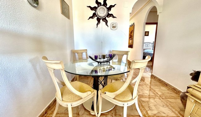 Sprzedaż - Apartament - Orihuela costa - La Zenia