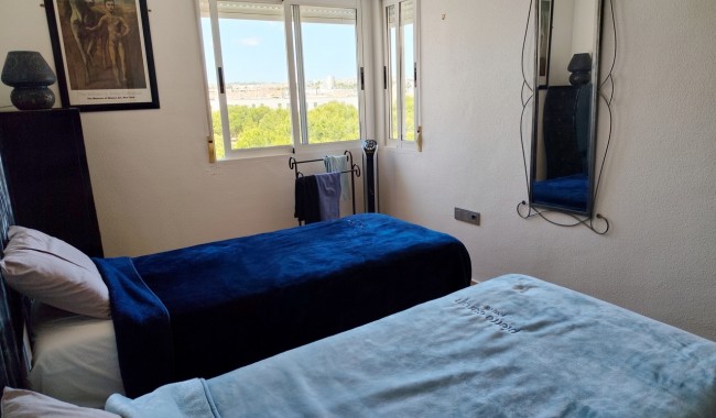 Sprzedaż - Apartament - Orihuela costa - La Zenia
