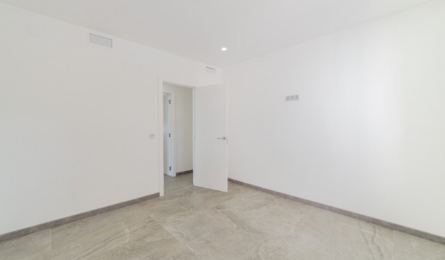 Resale - Villa - Torrevieja - Los Balcones