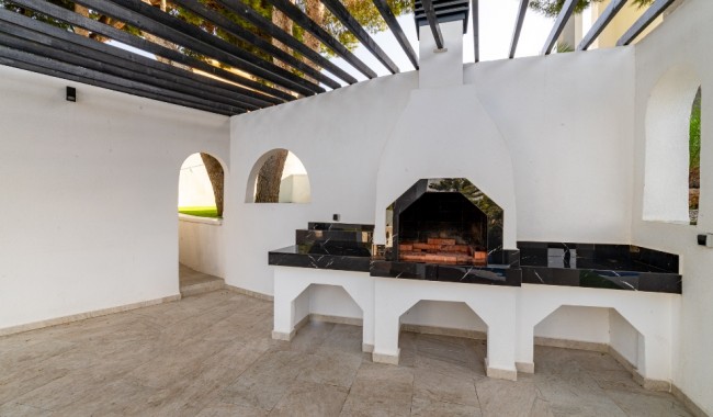 Resale - Villa - Torrevieja - Los Balcones